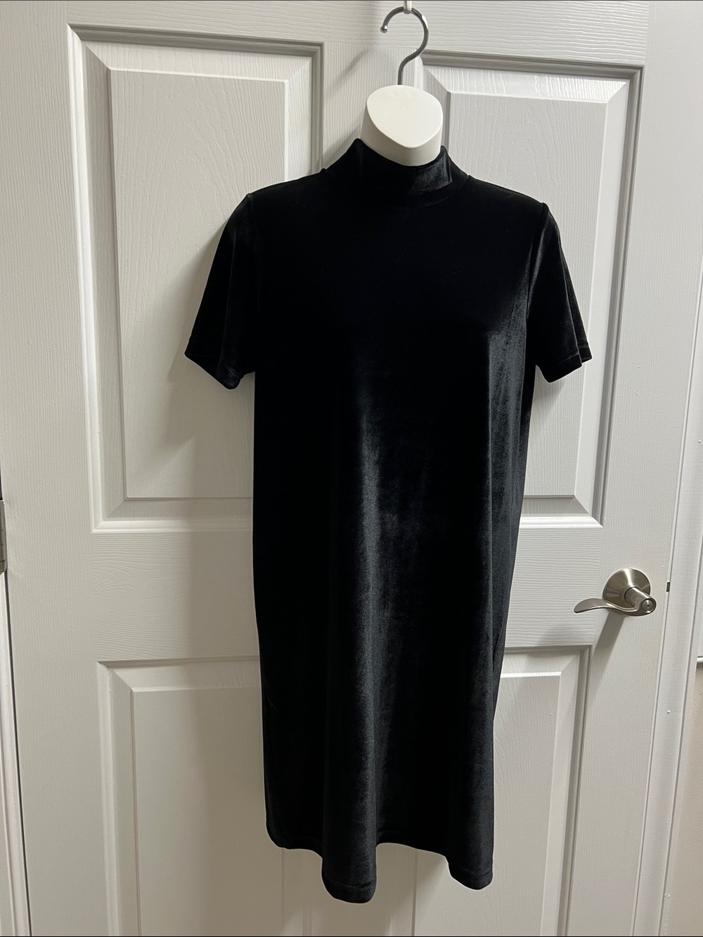 Madewell Black Velvet Mock Neck Short Sleeve Mini Dress Size small S 596 NWOT